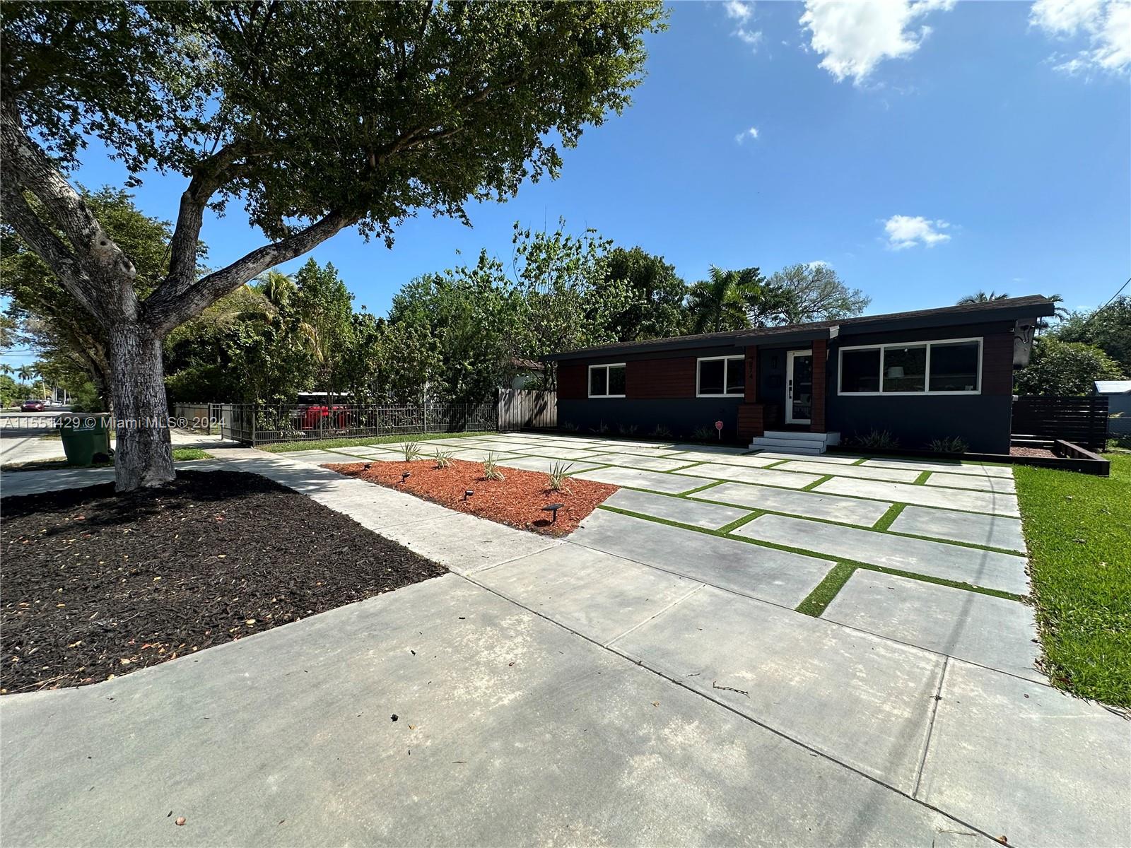 974 145th St, North Miami, FL, 33161 United States, 3 Bedrooms Bedrooms, ,2 BathroomsBathrooms,Residential,For Sale,145th St,A11551429