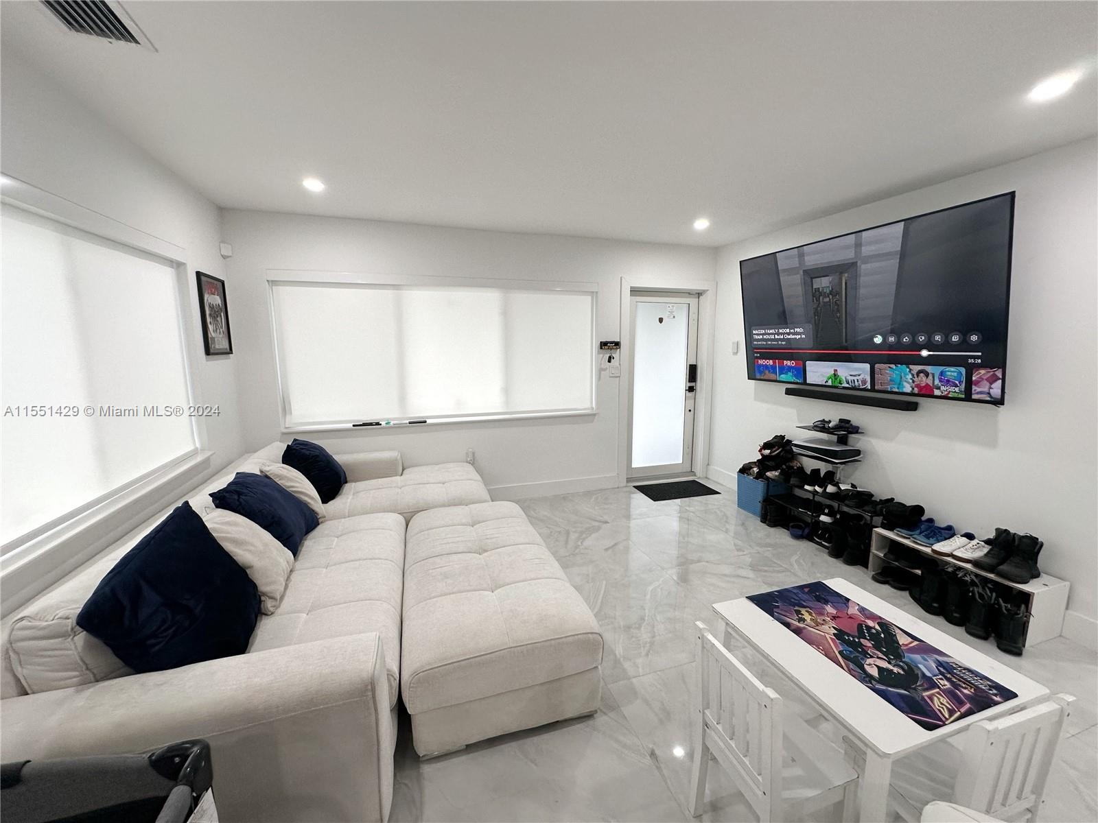 974 145th St, North Miami, FL, 33161 United States, 3 Bedrooms Bedrooms, ,2 BathroomsBathrooms,Residential,For Sale,145th St,A11551429