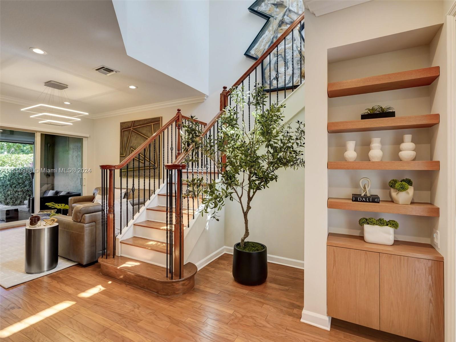 963 Harbor Vw S 963, Hollywood, Florida 33019, 3 Bedrooms Bedrooms, ,3 BathroomsBathrooms,Residential,For Sale,963 Harbor Vw S 963,A11550988