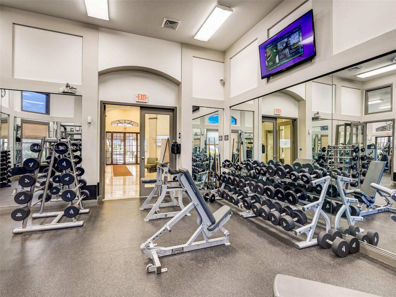 963 Harbor Vw S 963, Hollywood, Florida 33019, 3 Bedrooms Bedrooms, ,3 BathroomsBathrooms,Residential,For Sale,963 Harbor Vw S 963,A11550988