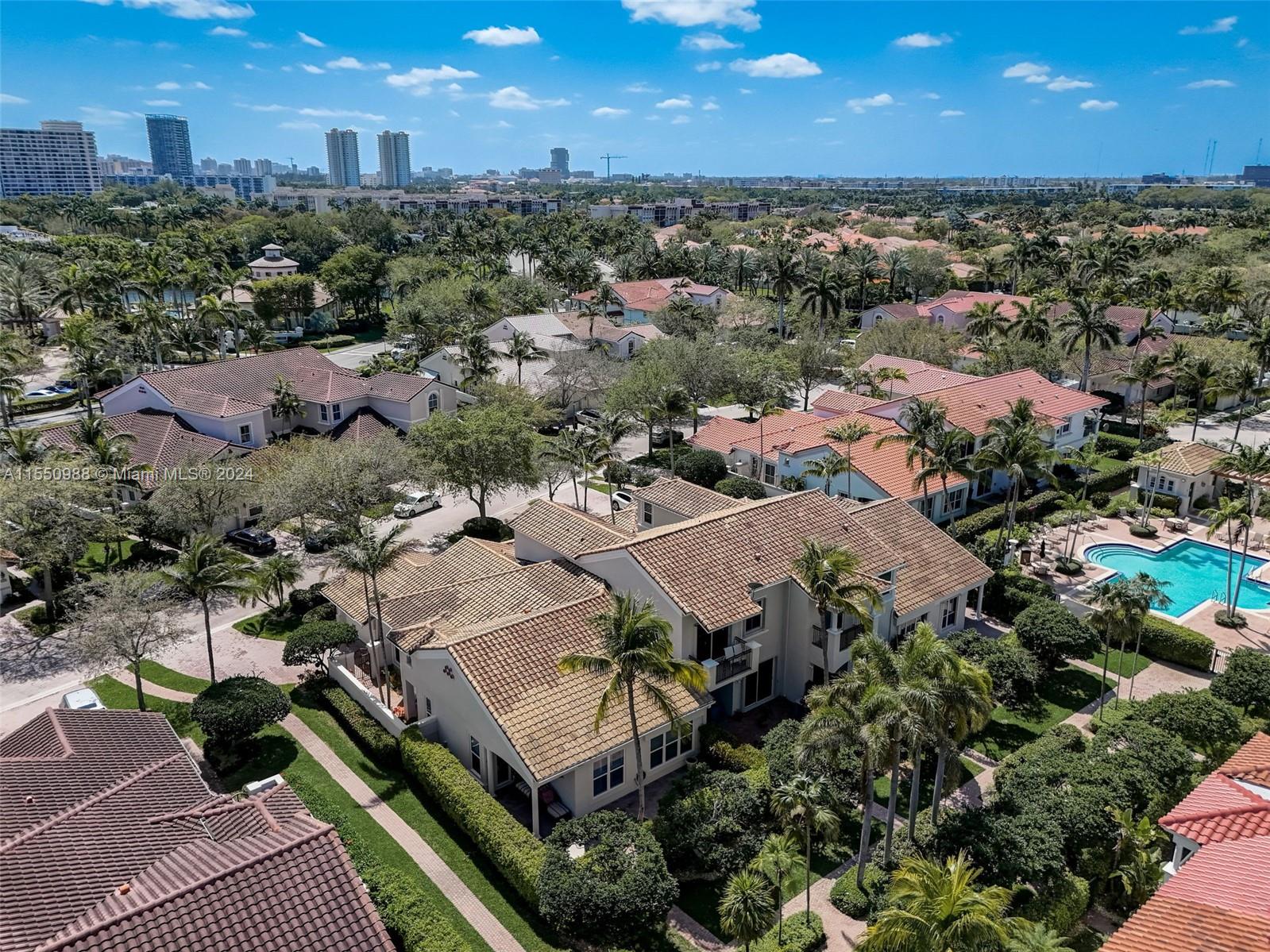 963 Harbor Vw S 963, Hollywood, Florida 33019, 3 Bedrooms Bedrooms, ,3 BathroomsBathrooms,Residential,For Sale,963 Harbor Vw S 963,A11550988