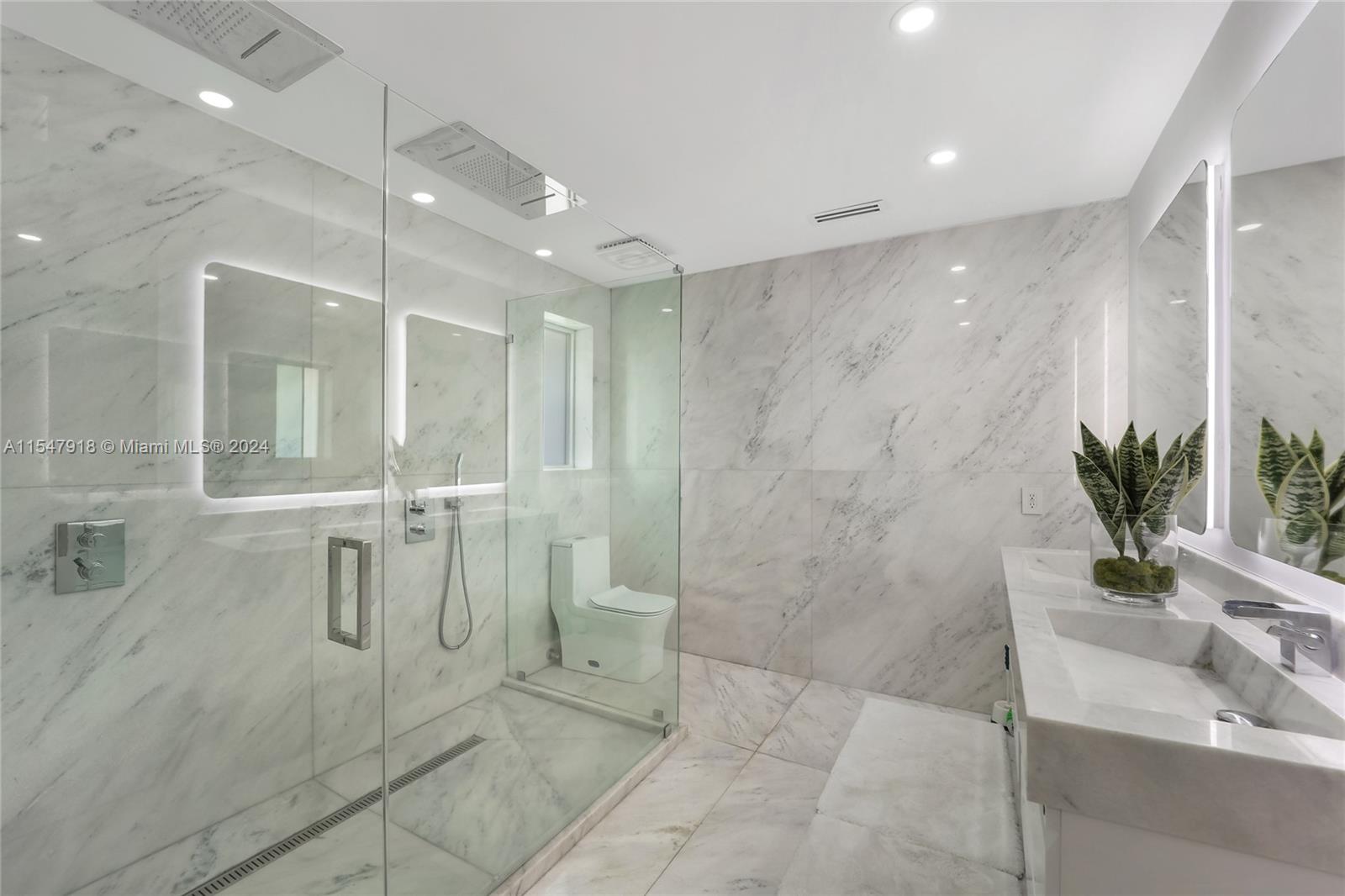 4730 Bay Point Rd 0, Miami, Florida 33137, 4 Bedrooms Bedrooms, ,4 BathroomsBathrooms,Residentiallease,For Rent,4730 Bay Point Rd 0,A11547918