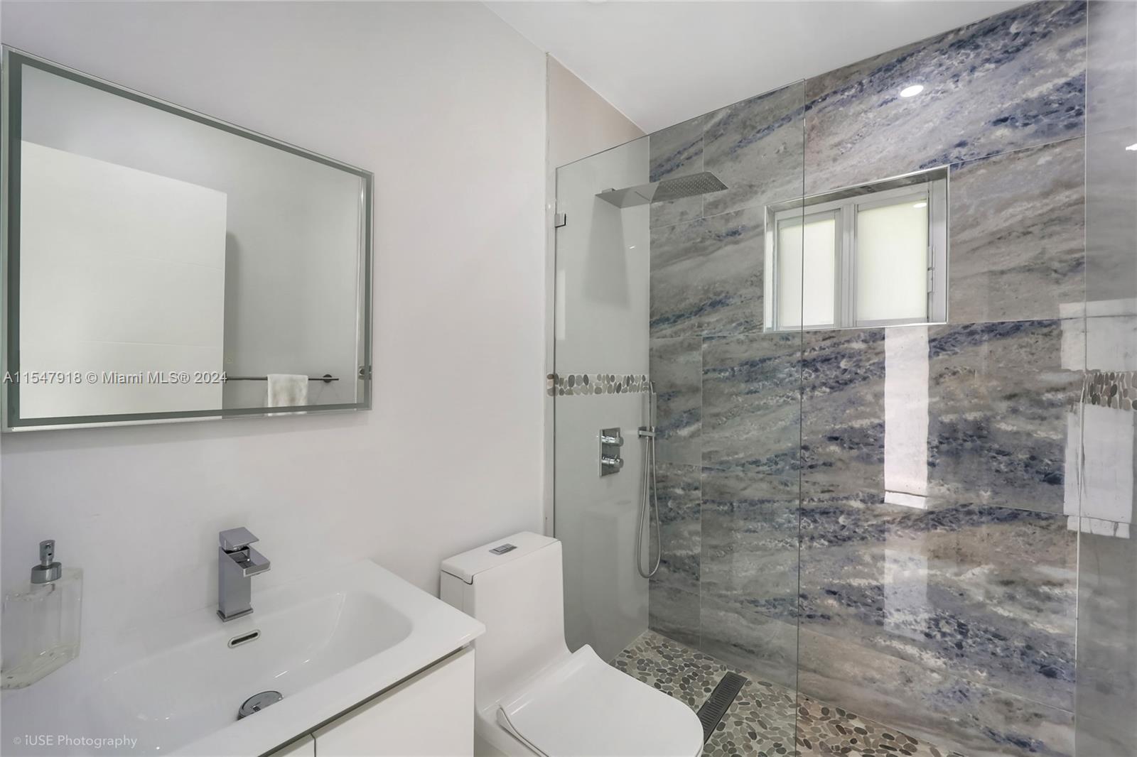 4730 Bay Point Rd 0, Miami, Florida 33137, 4 Bedrooms Bedrooms, ,4 BathroomsBathrooms,Residentiallease,For Rent,4730 Bay Point Rd 0,A11547918