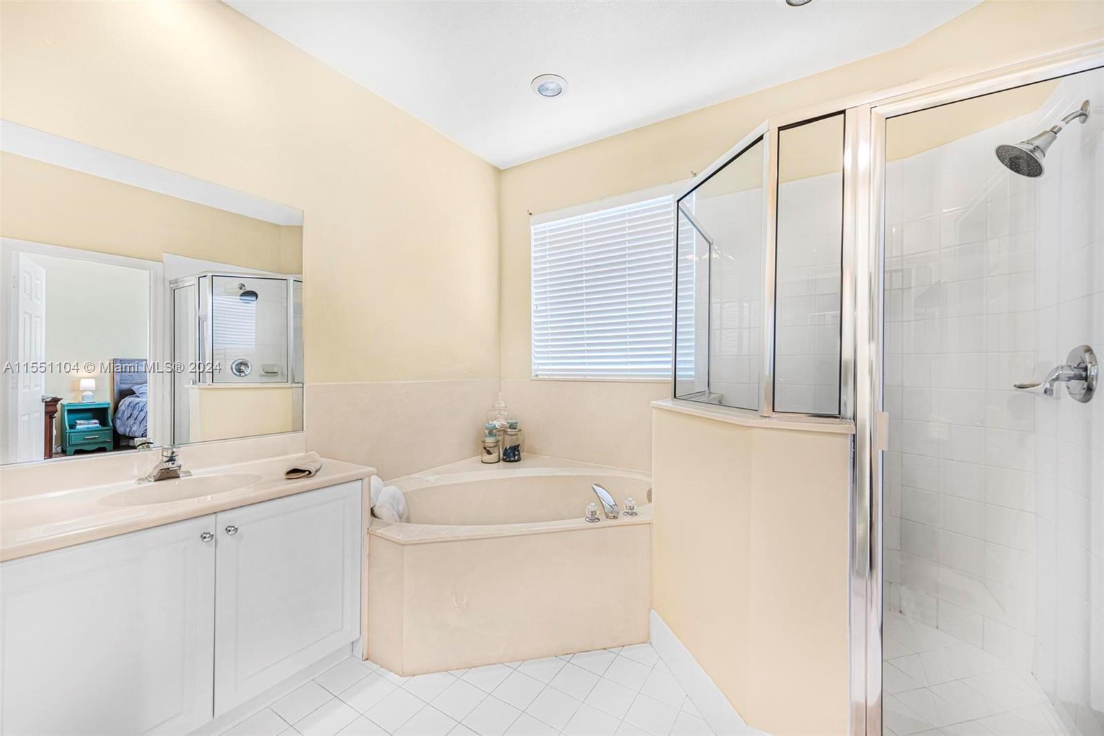 5862 120th Ter, Coral Springs, FL, 33076 United States, 3 Bedrooms Bedrooms, ,3 BathroomsBathrooms,Residential,For Sale,120th Ter,A11551104