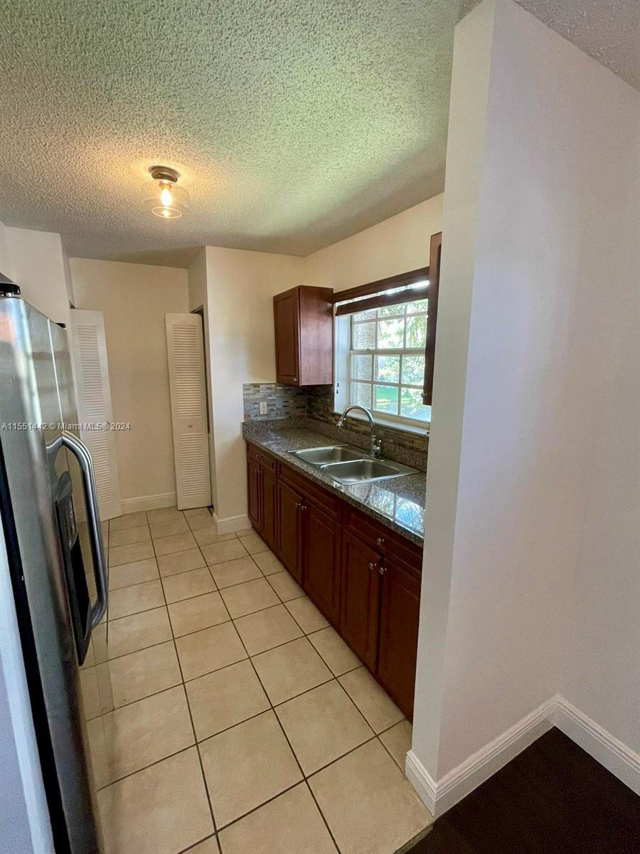 333 86th Ave, Pembroke Pines, FL, 33025 United States, 2 Bedrooms Bedrooms, ,1 BathroomBathrooms,Residential,For Sale,86th Ave,A11551442