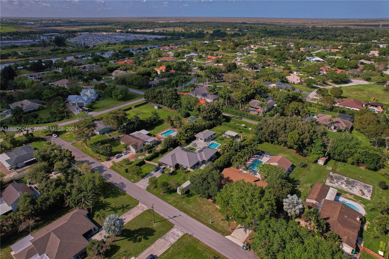 5131 201st Ter, Southwest Ranches, FL, 33332 United States, 6 Bedrooms Bedrooms, ,3 BathroomsBathrooms,Residential,For Sale,201st Ter,A11530594