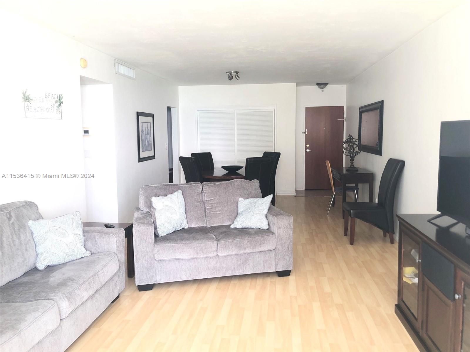 3801 OCEAN DR 10H, Hollywood, Florida 33019, 1 Bedroom Bedrooms, ,1 BathroomBathrooms,Residentiallease,For Rent,3801 OCEAN DR 10H,A11536415