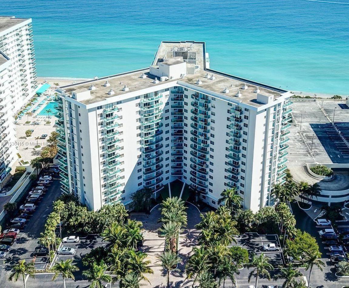 3801 OCEAN DR 10H, Hollywood, Florida 33019, 1 Bedroom Bedrooms, ,1 BathroomBathrooms,Residentiallease,For Rent,3801 OCEAN DR 10H,A11536415