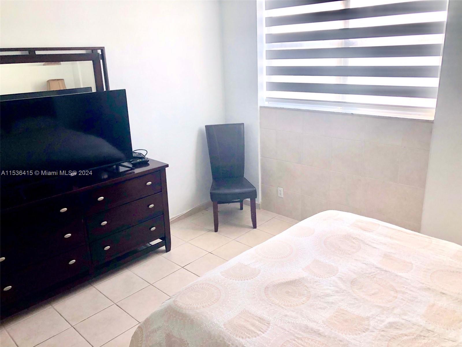 3801 OCEAN DR 10H, Hollywood, Florida 33019, 1 Bedroom Bedrooms, ,1 BathroomBathrooms,Residentiallease,For Rent,3801 OCEAN DR 10H,A11536415