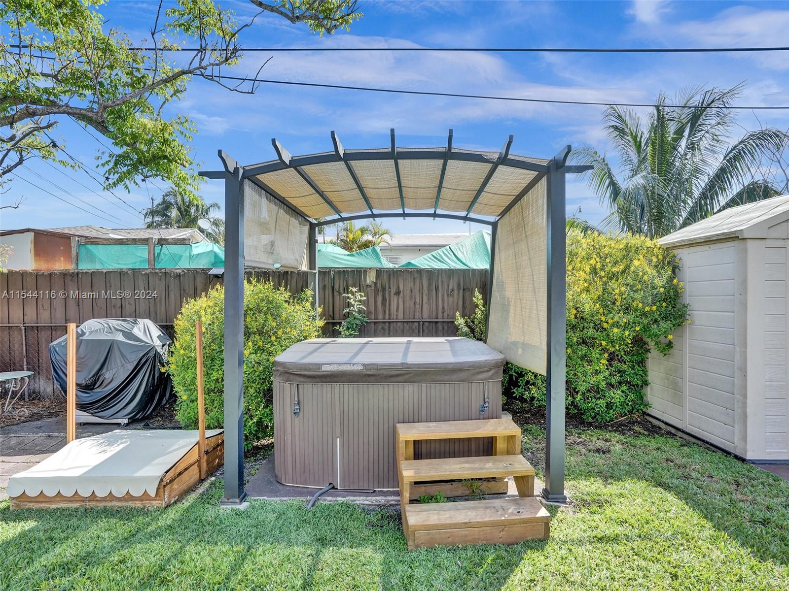 3810 12th Ter, Pompano Beach, FL, 33064 United States, 3 Bedrooms Bedrooms, ,2 BathroomsBathrooms,Residential,For Sale,12th Ter,A11544116