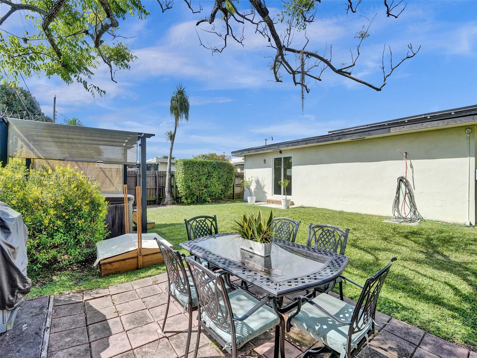 3810 12th Ter, Pompano Beach, FL, 33064 United States, 3 Bedrooms Bedrooms, ,2 BathroomsBathrooms,Residential,For Sale,12th Ter,A11544116