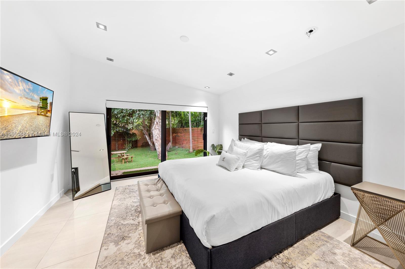 3111 22nd Ave, Miami, FL, 33133 United States, 6 Bedrooms Bedrooms, ,5 BathroomsBathrooms,Residential,For Sale,22nd Ave,A11550484