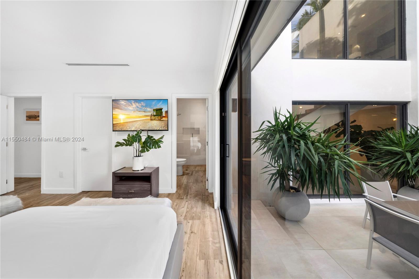 3111 22nd Ave, Miami, FL, 33133 United States, 6 Bedrooms Bedrooms, ,5 BathroomsBathrooms,Residential,For Sale,22nd Ave,A11550484