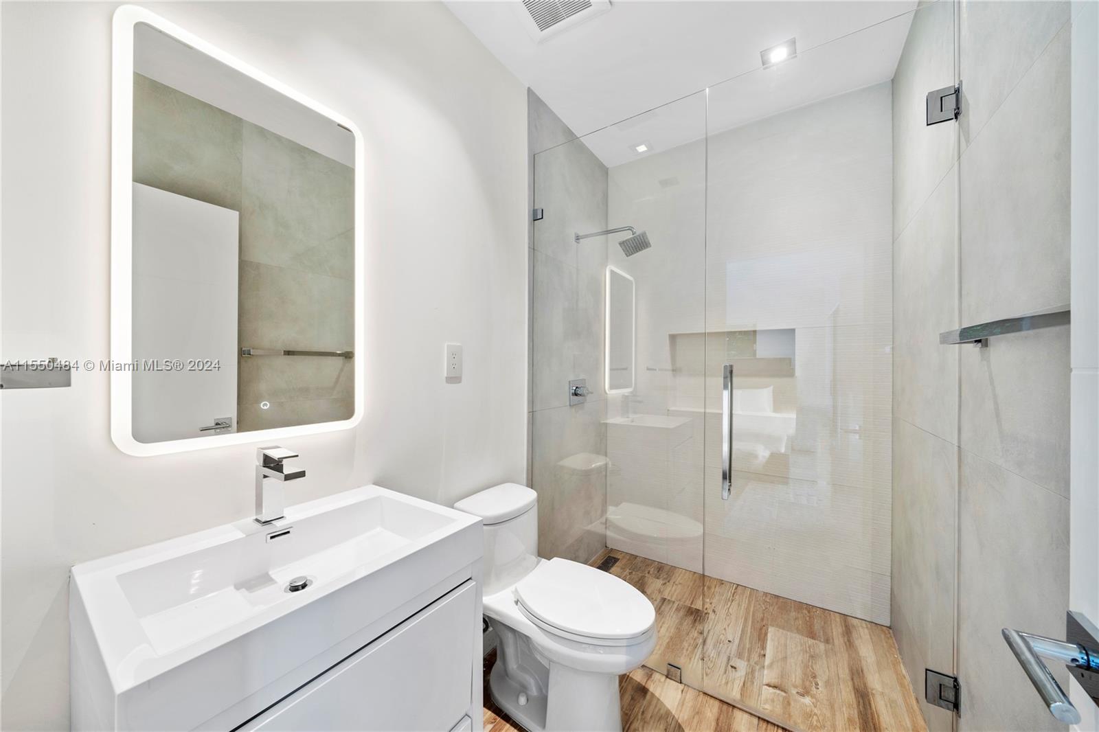 3111 22nd Ave, Miami, FL, 33133 United States, 6 Bedrooms Bedrooms, ,5 BathroomsBathrooms,Residential,For Sale,22nd Ave,A11550484