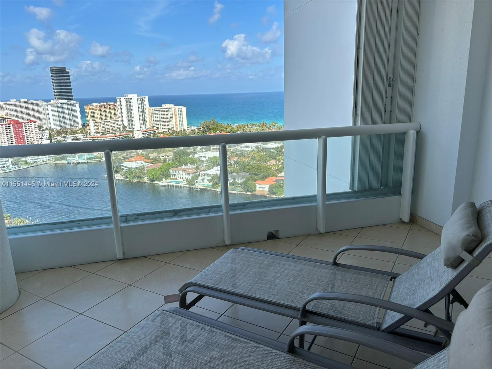 21050 Point Pl 2702, Aventura, Florida 33180, 3 Bedrooms Bedrooms, ,2 BathroomsBathrooms,Residential,For Sale,21050 Point Pl 2702,A11551445