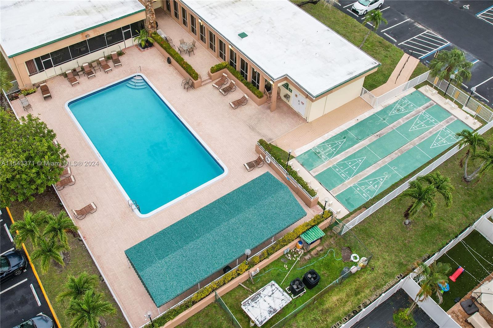 4990 Sabal Palm Blvd, Tamarac, FL, 33319 United States, 2 Bedrooms Bedrooms, ,2 BathroomsBathrooms,Residential,For Sale,Sabal Palm Blvd,A11543371