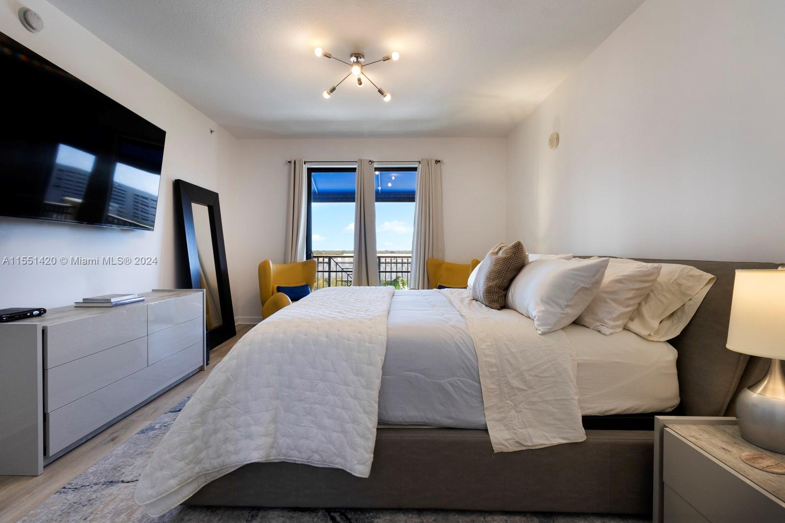 8390 72nd Ave, Miami, FL, 33143 United States, 2 Bedrooms Bedrooms, ,2 BathroomsBathrooms,Residential,For Sale,72nd Ave,A11551420