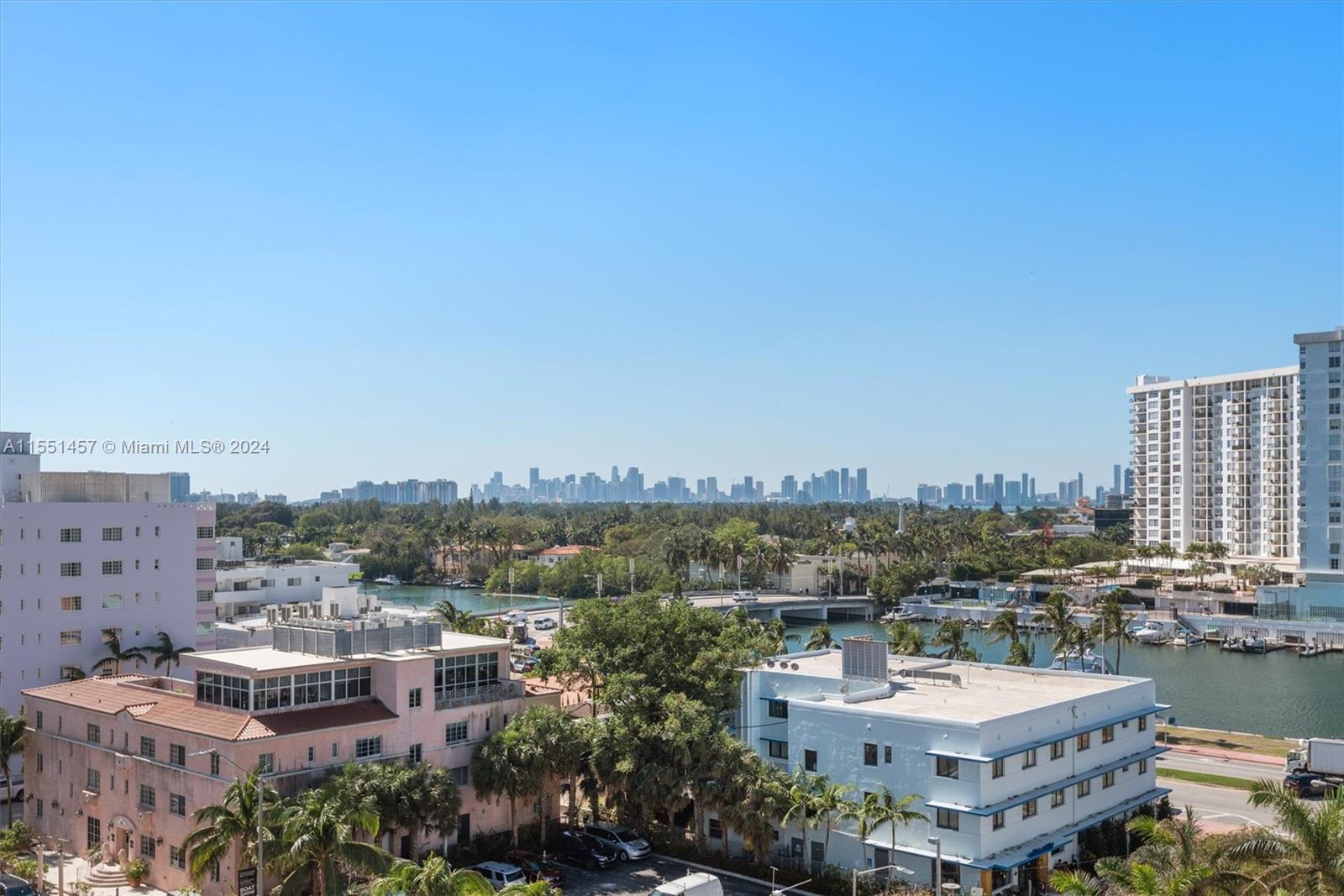 4301 Collins Ave 801, Miami Beach, Florida 33140, 2 Bedrooms Bedrooms, ,2 BathroomsBathrooms,Residentiallease,For Rent,4301 Collins Ave 801,A11551457