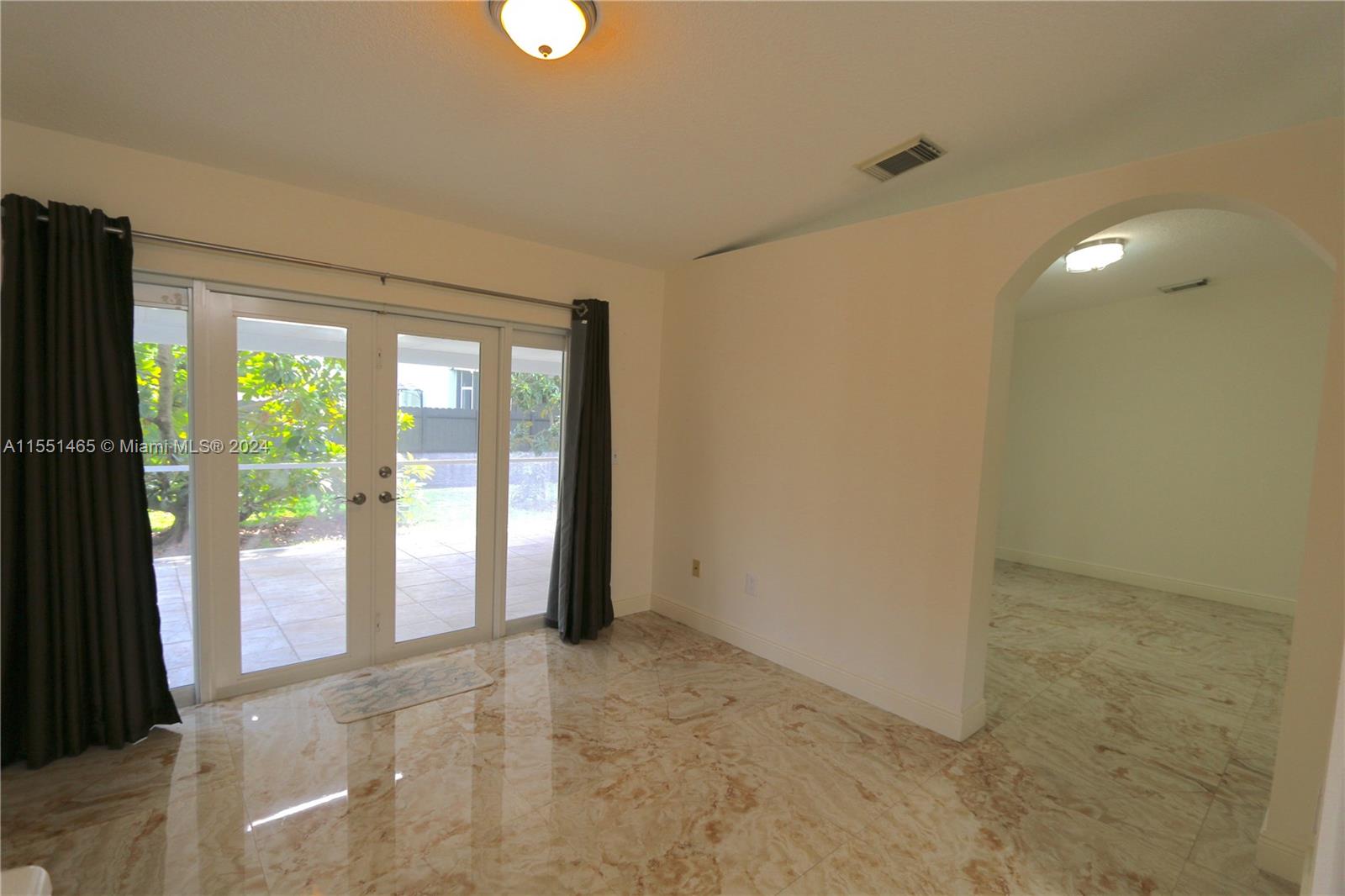 27953 136th Pl, Homestead, FL, 33032 United States, 3 Bedrooms Bedrooms, ,2 BathroomsBathrooms,Residential,For Sale,136th Pl,A11551465