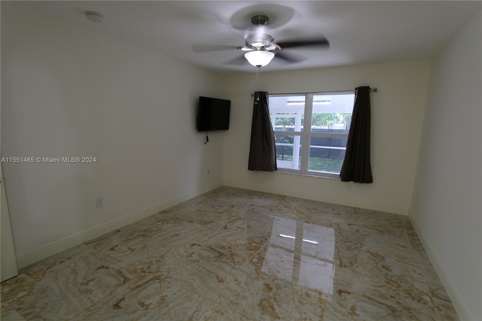 27953 136th Pl, Homestead, FL, 33032 United States, 3 Bedrooms Bedrooms, ,2 BathroomsBathrooms,Residential,For Sale,136th Pl,A11551465