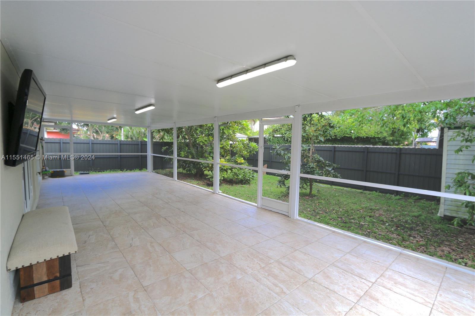 27953 136th Pl, Homestead, FL, 33032 United States, 3 Bedrooms Bedrooms, ,2 BathroomsBathrooms,Residential,For Sale,136th Pl,A11551465
