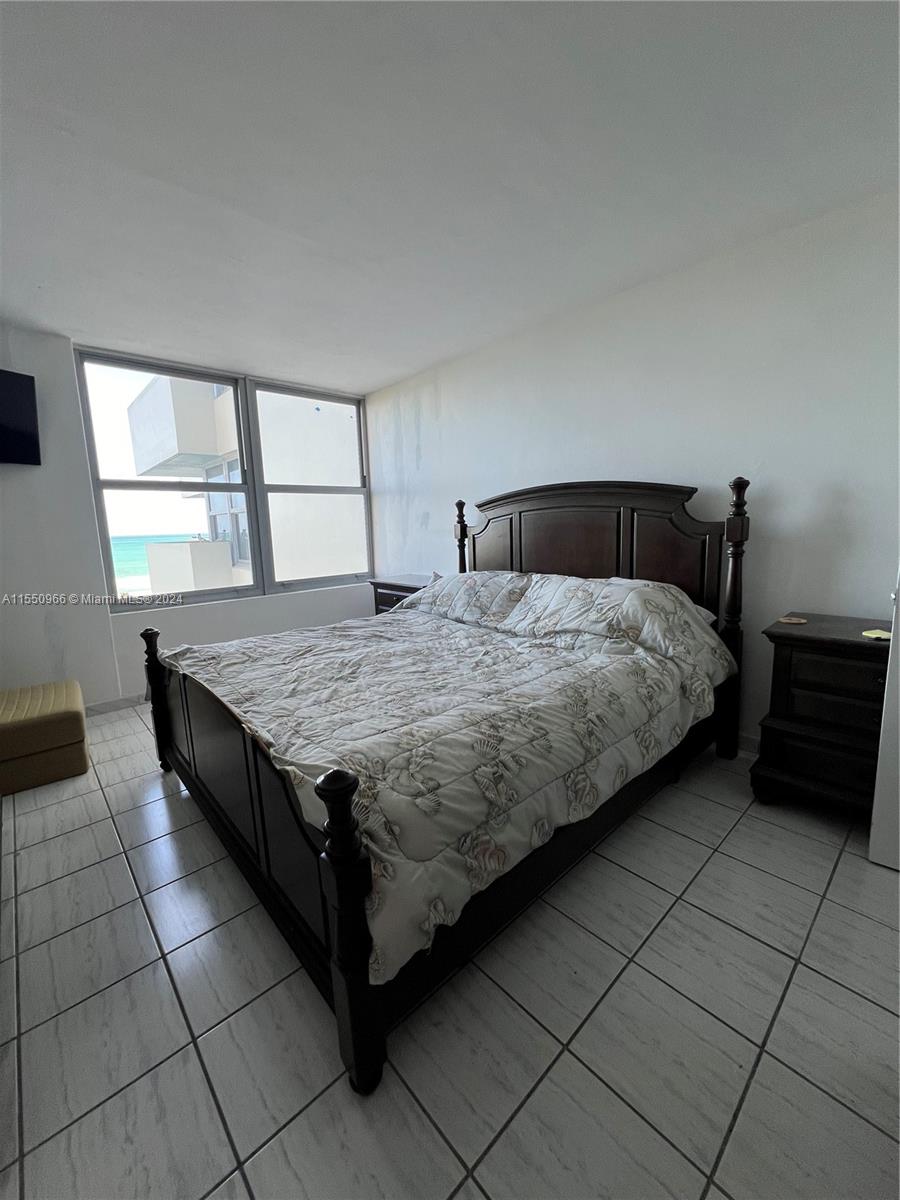 2899 Collins Ave 905, Miami Beach, Florida 33140, 1 Bedroom Bedrooms, ,1 BathroomBathrooms,Residentiallease,For Rent,2899 Collins Ave 905,A11550966