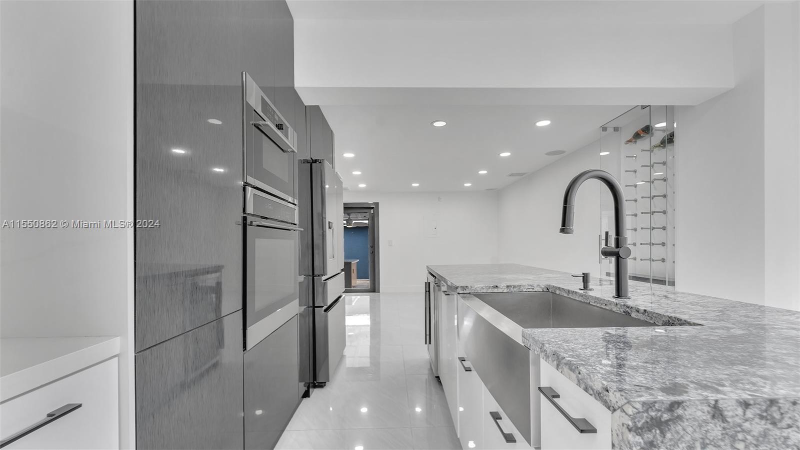 242 16th St, Hialeah, FL, 33010 United States, 5 Bedrooms Bedrooms, ,4 BathroomsBathrooms,Residential,For Sale,16th St,A11550862