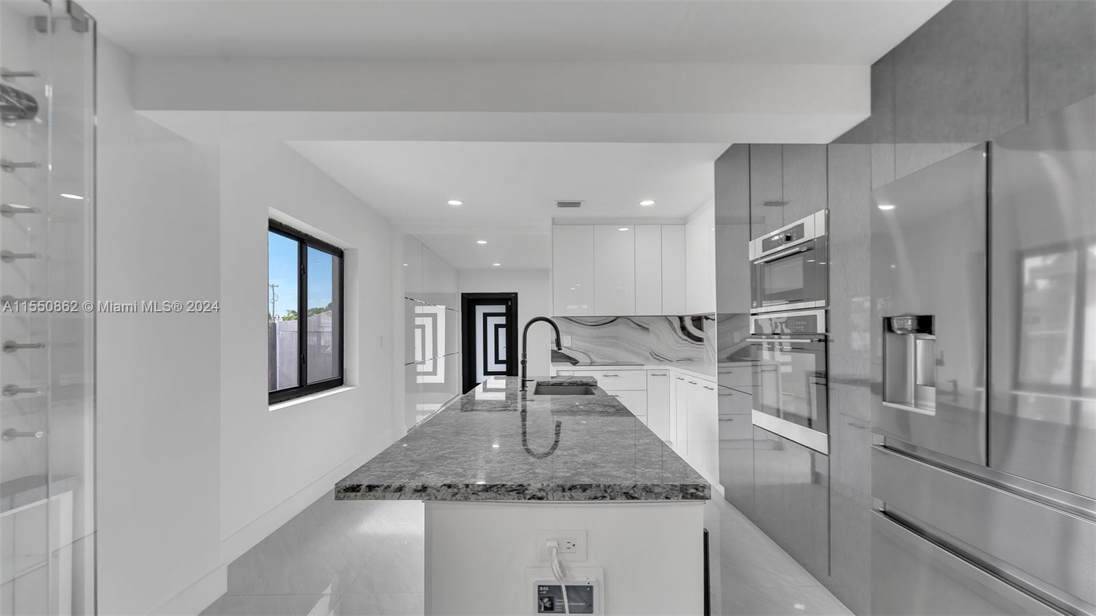 242 16th St, Hialeah, FL, 33010 United States, 5 Bedrooms Bedrooms, ,4 BathroomsBathrooms,Residential,For Sale,16th St,A11550862