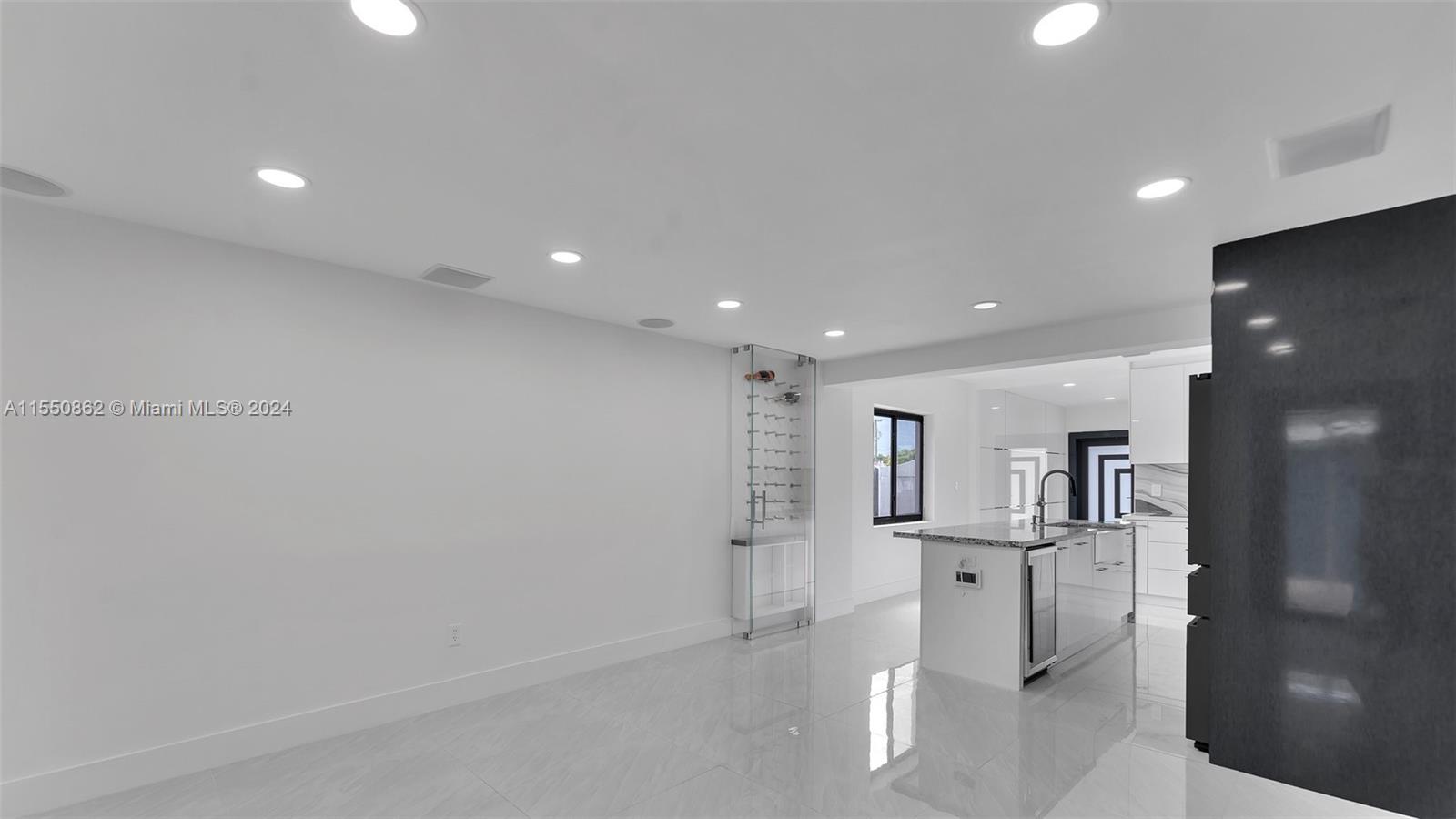 242 16th St, Hialeah, FL, 33010 United States, 5 Bedrooms Bedrooms, ,4 BathroomsBathrooms,Residential,For Sale,16th St,A11550862