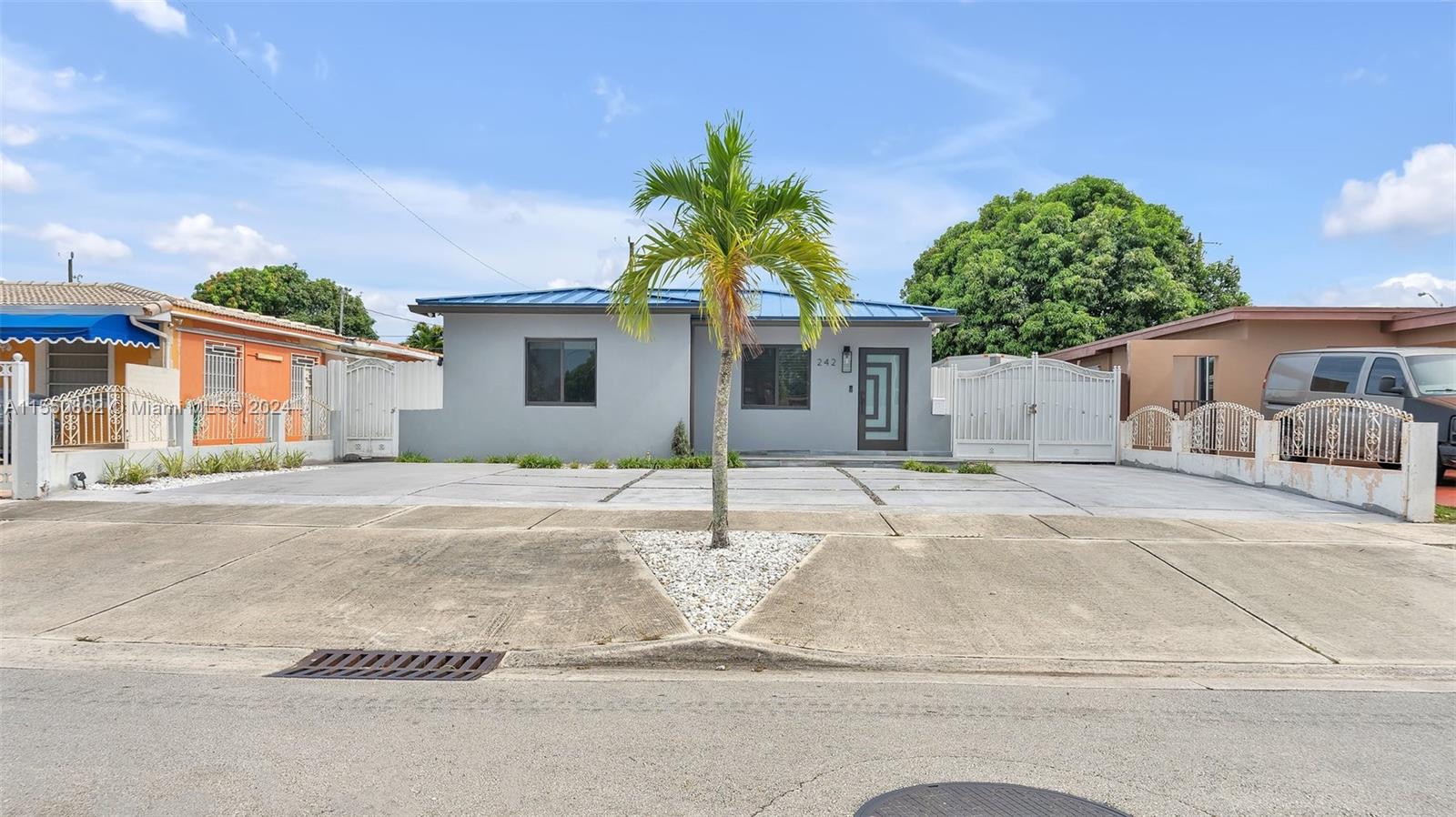 242 16th St, Hialeah, FL, 33010 United States, 5 Bedrooms Bedrooms, ,4 BathroomsBathrooms,Residential,For Sale,16th St,A11550862