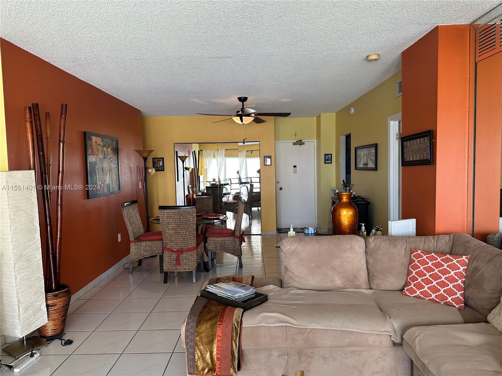 1950 S Ocean Dr 4B, Hallandale Beach, Florida 33009, 1 Bedroom Bedrooms, ,1 BathroomBathrooms,Residentiallease,For Rent,1950 S Ocean Dr 4B,A11551401