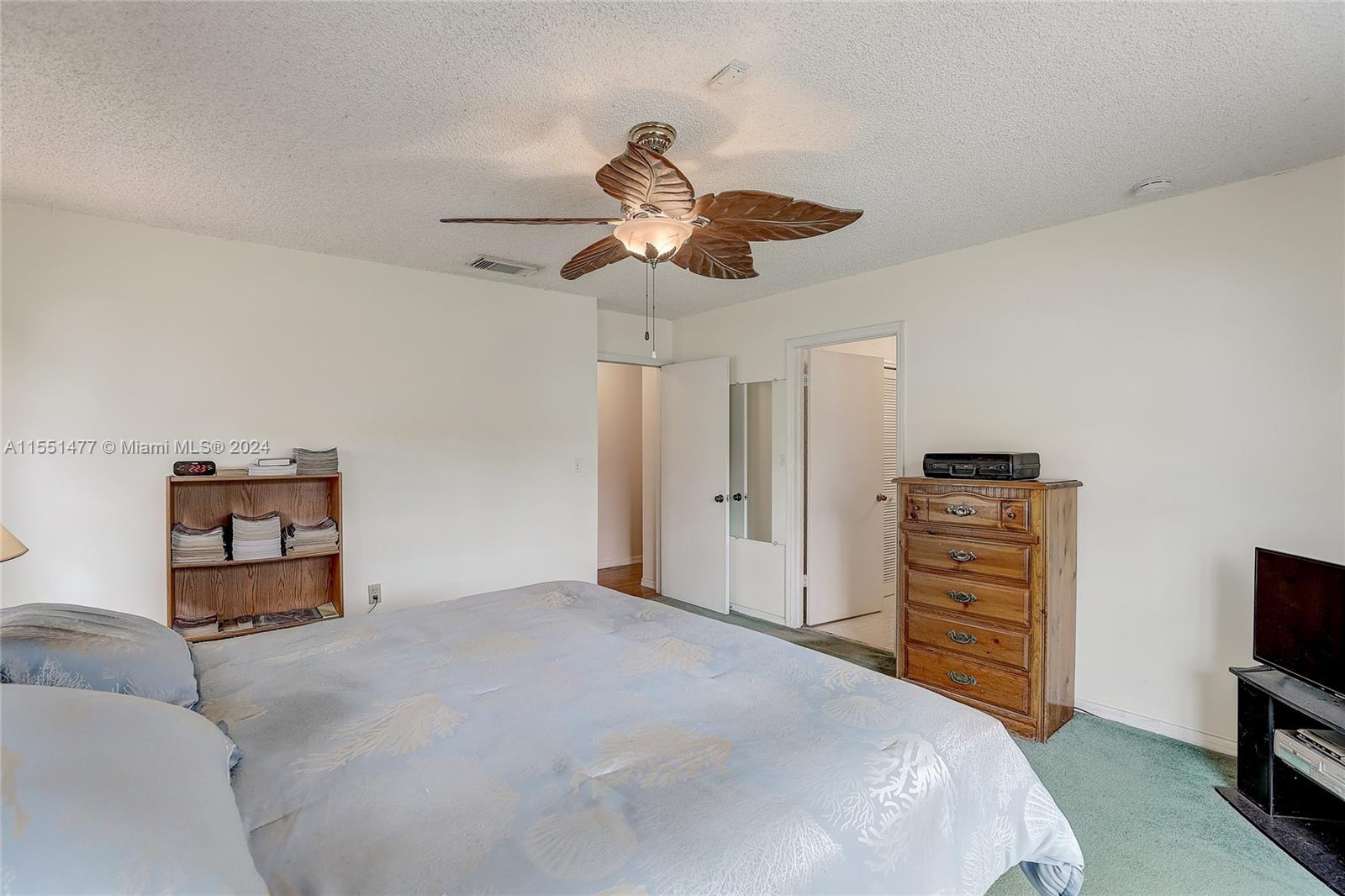 1650 17th St, Homestead, FL, 33030 United States, 4 Bedrooms Bedrooms, ,2 BathroomsBathrooms,Residential,For Sale,17th St,A11551477