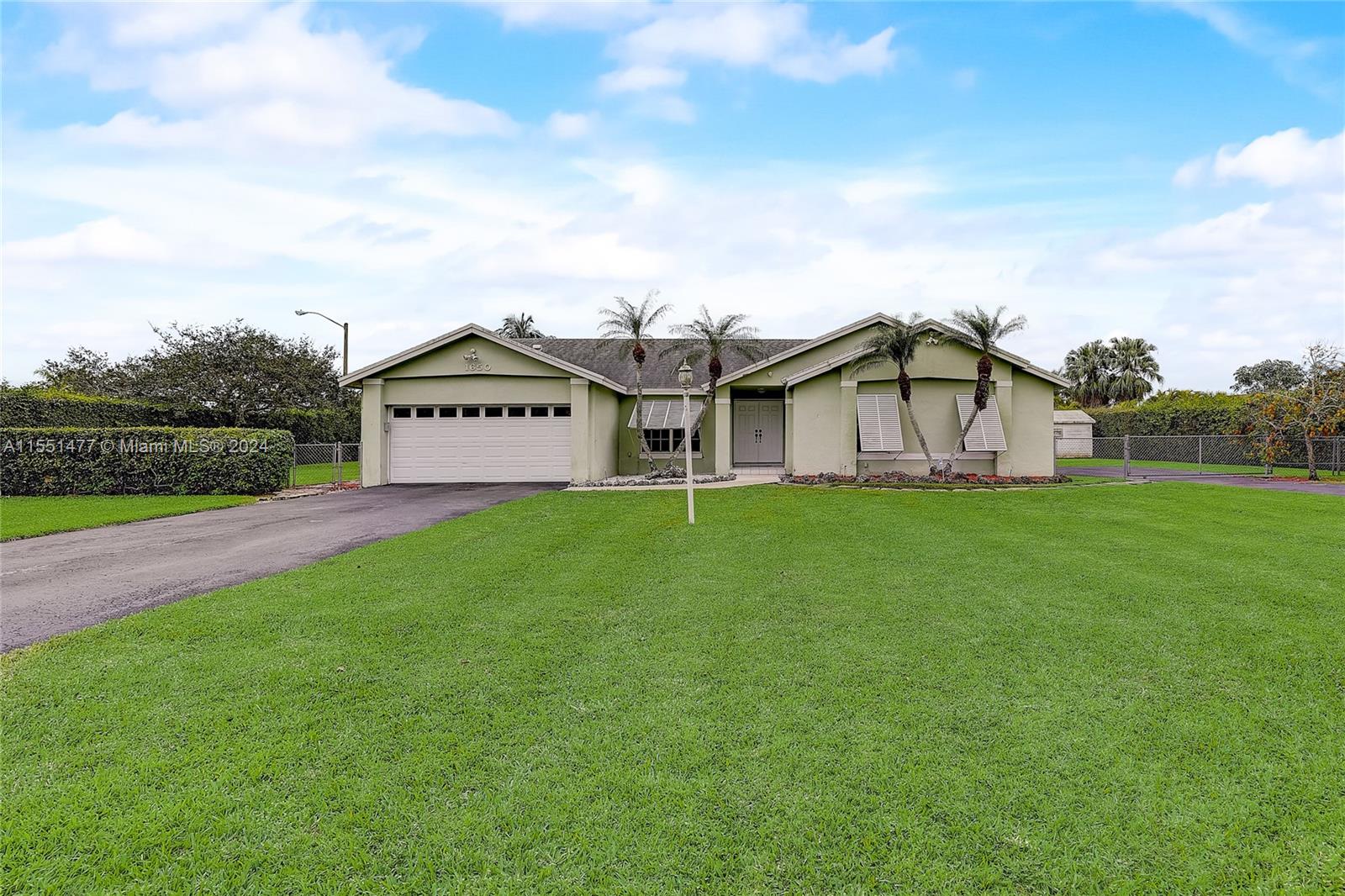 1650 17th St, Homestead, FL, 33030 United States, 4 Bedrooms Bedrooms, ,2 BathroomsBathrooms,Residential,For Sale,17th St,A11551477