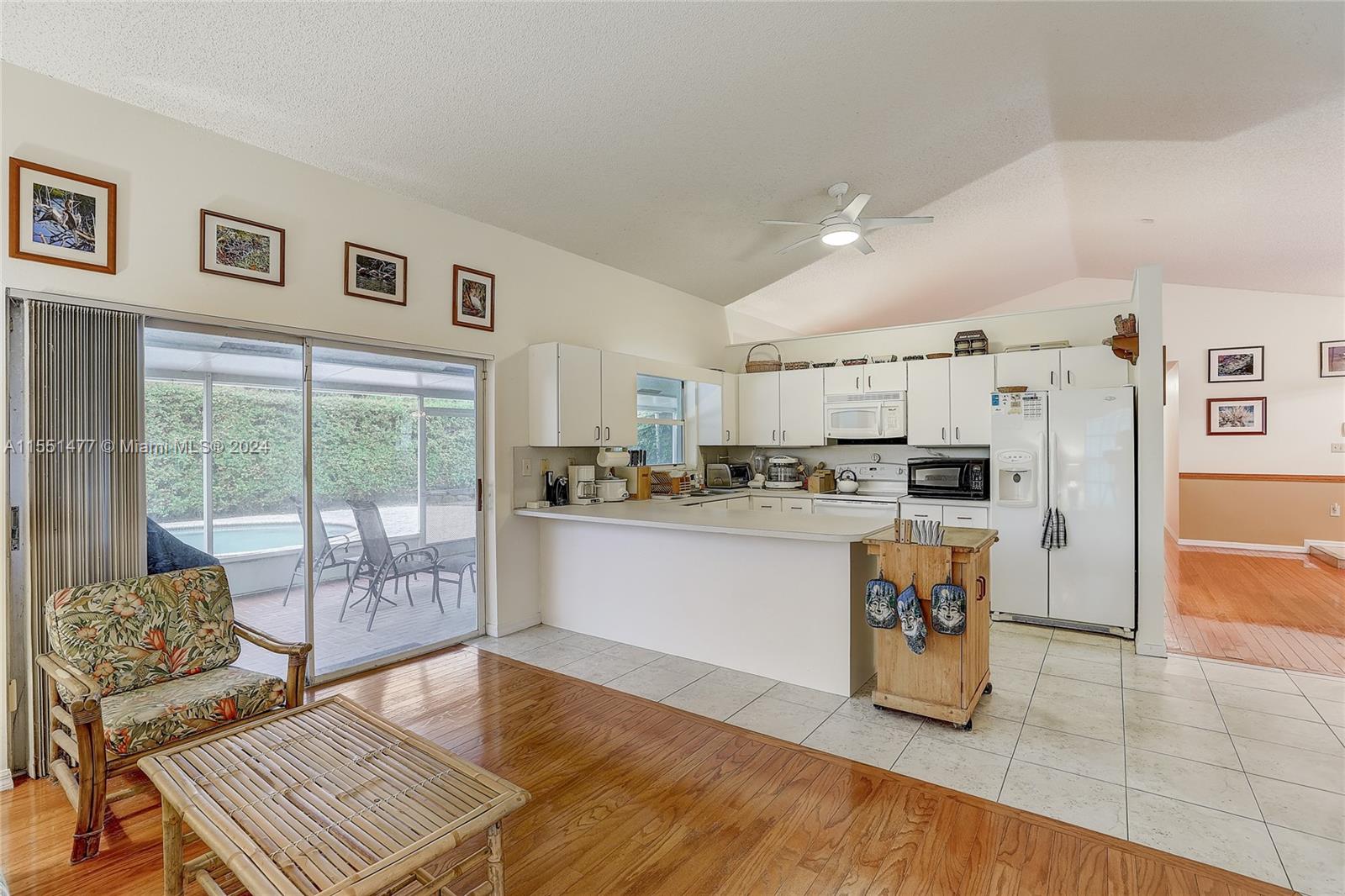 1650 17th St, Homestead, FL, 33030 United States, 4 Bedrooms Bedrooms, ,2 BathroomsBathrooms,Residential,For Sale,17th St,A11551477