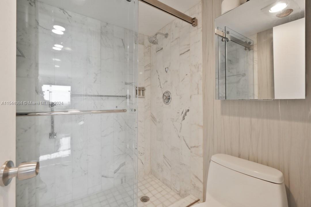 5200 Ocean Blvd, Lauderdale By The Sea, FL, 33308 United States, 2 Bedrooms Bedrooms, ,2 BathroomsBathrooms,Residential,For Sale,Ocean Blvd,A11544984
