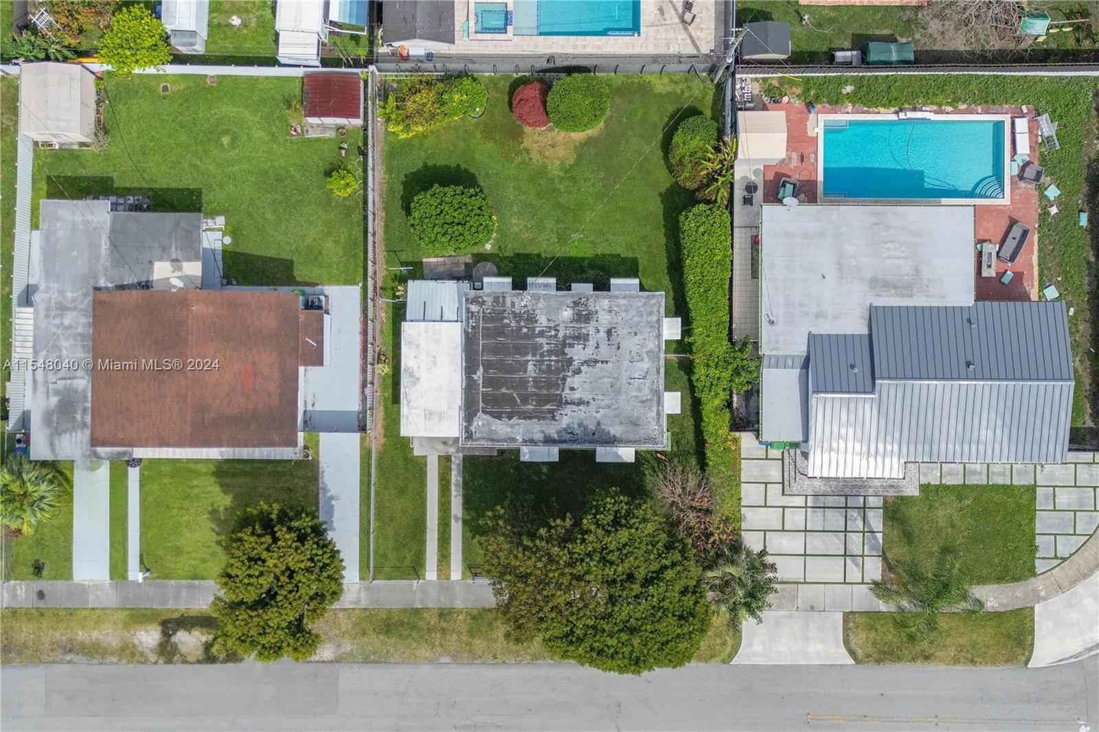 5921 19th St, Miami, FL, 33155 United States, 2 Bedrooms Bedrooms, ,1 BathroomBathrooms,Residential,For Sale,19th St,A11548040