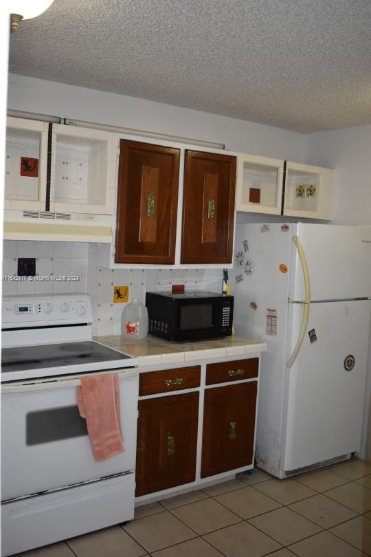 6531 Coral Lake Dr, Margate, FL, 33063 United States, 2 Bedrooms Bedrooms, ,2 BathroomsBathrooms,Residential,For Sale,Coral Lake Dr,A11542617