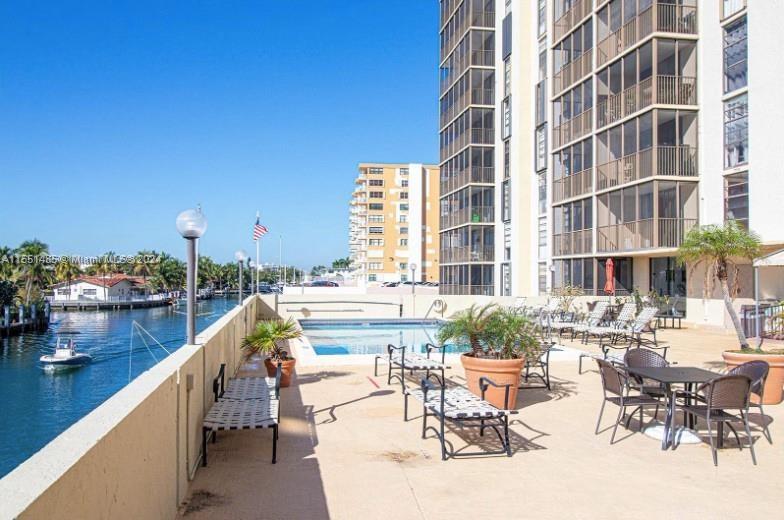 2500 NE 135th St A907, North Miami, Florida 33181, 1 Bedroom Bedrooms, ,1 BathroomBathrooms,Residentiallease,For Rent,2500 NE 135th St A907,A11551485