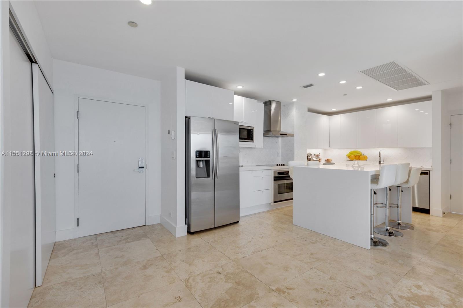 2301 Collins Ave, Miami Beach, FL, 33139 United States, 2 Bedrooms Bedrooms, ,2 BathroomsBathrooms,Residential,For Sale,Collins Ave,A11551298