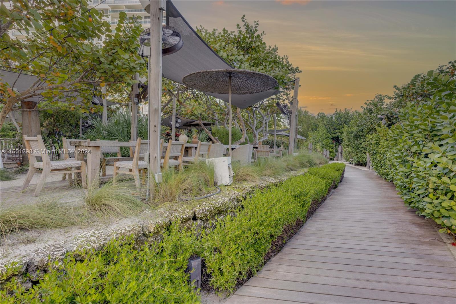 2301 Collins Ave PH22, Miami Beach, Florida 33139, 2 Bedrooms Bedrooms, ,2 BathroomsBathrooms,Residential,For Sale,2301 Collins Ave PH22,A11551298