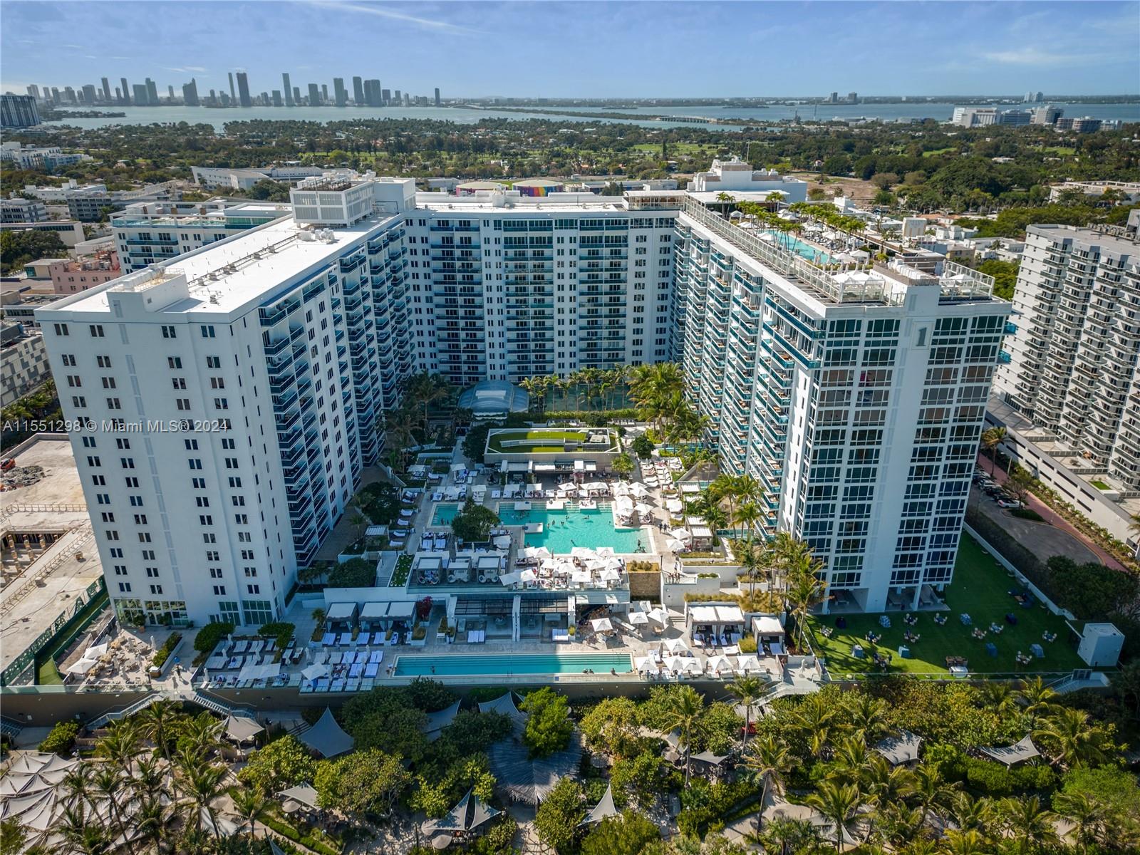 2301 Collins Ave PH22, Miami Beach, Florida 33139, 2 Bedrooms Bedrooms, ,2 BathroomsBathrooms,Residential,For Sale,2301 Collins Ave PH22,A11551298