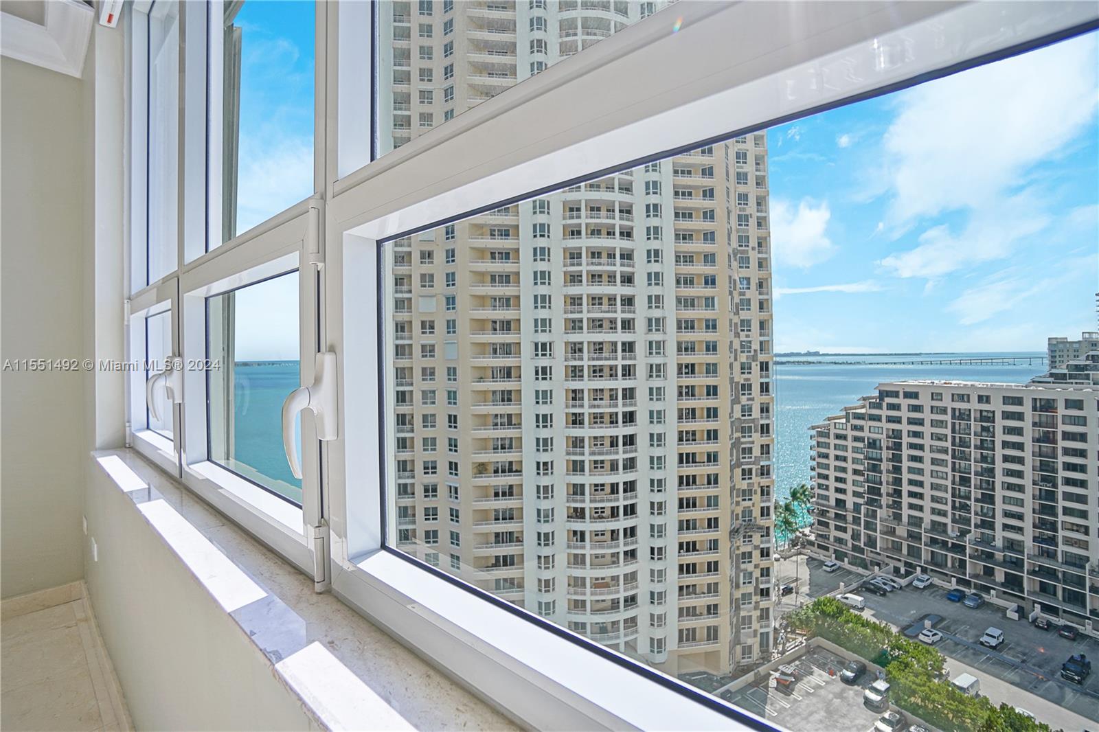 848 Brickell Key Dr, Miami, FL, 33131 United States, 1 Bedroom Bedrooms, ,1 BathroomBathrooms,Residential,For Sale,Brickell Key Dr,A11551492