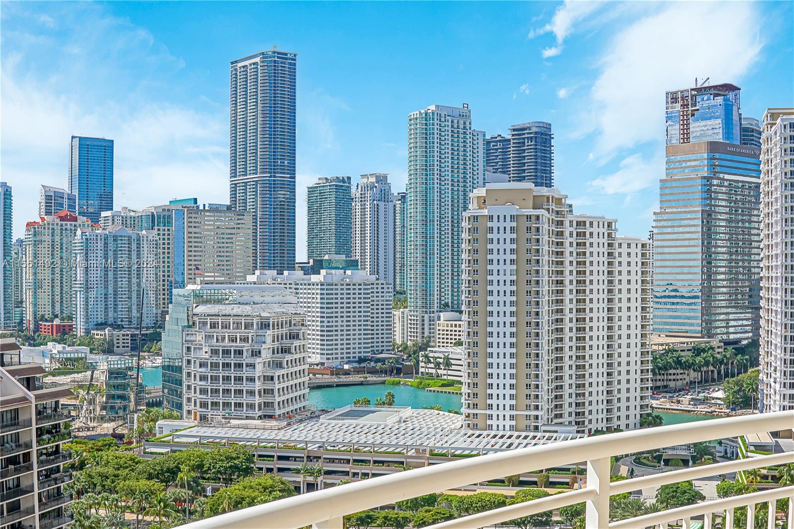 848 Brickell Key Dr, Miami, FL, 33131 United States, 1 Bedroom Bedrooms, ,1 BathroomBathrooms,Residential,For Sale,Brickell Key Dr,A11551492