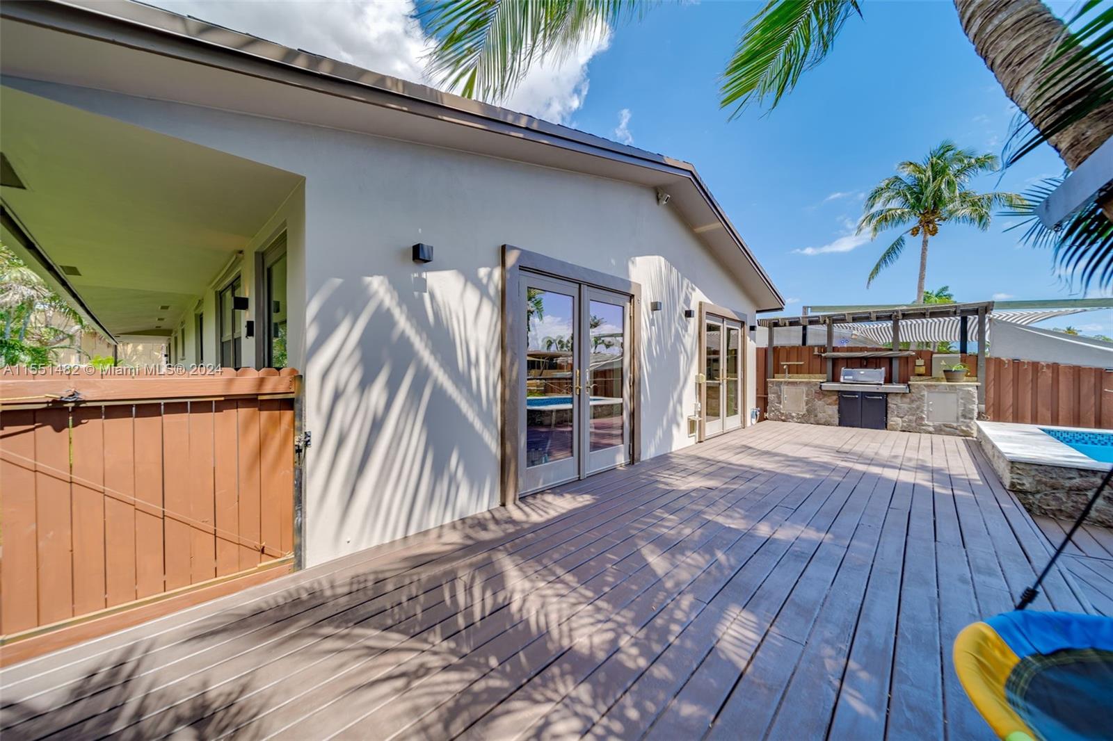 1473 NW 10th St 2, Dania Beach, Florida 33004, 2 Bedrooms Bedrooms, ,2 BathroomsBathrooms,Residentiallease,For Rent,1473 NW 10th St 2,A11551482