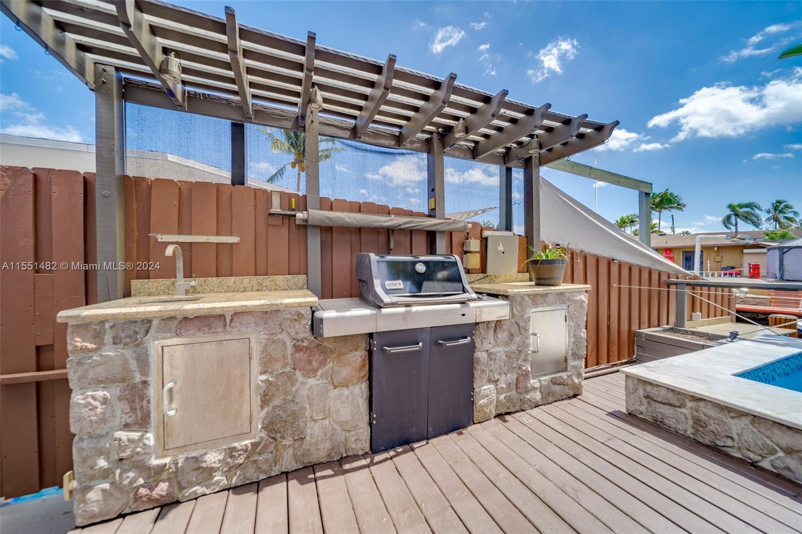 1473 NW 10th St 2, Dania Beach, Florida 33004, 2 Bedrooms Bedrooms, ,2 BathroomsBathrooms,Residentiallease,For Rent,1473 NW 10th St 2,A11551482