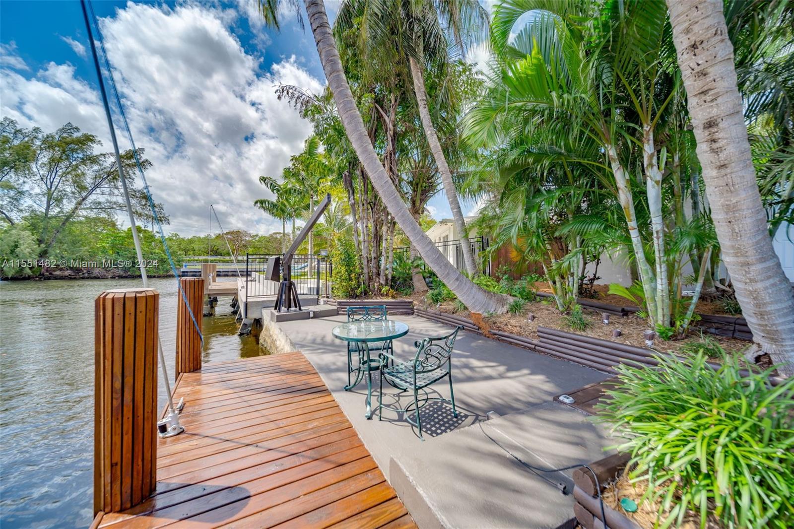 1473 NW 10th St 2, Dania Beach, Florida 33004, 2 Bedrooms Bedrooms, ,2 BathroomsBathrooms,Residentiallease,For Rent,1473 NW 10th St 2,A11551482