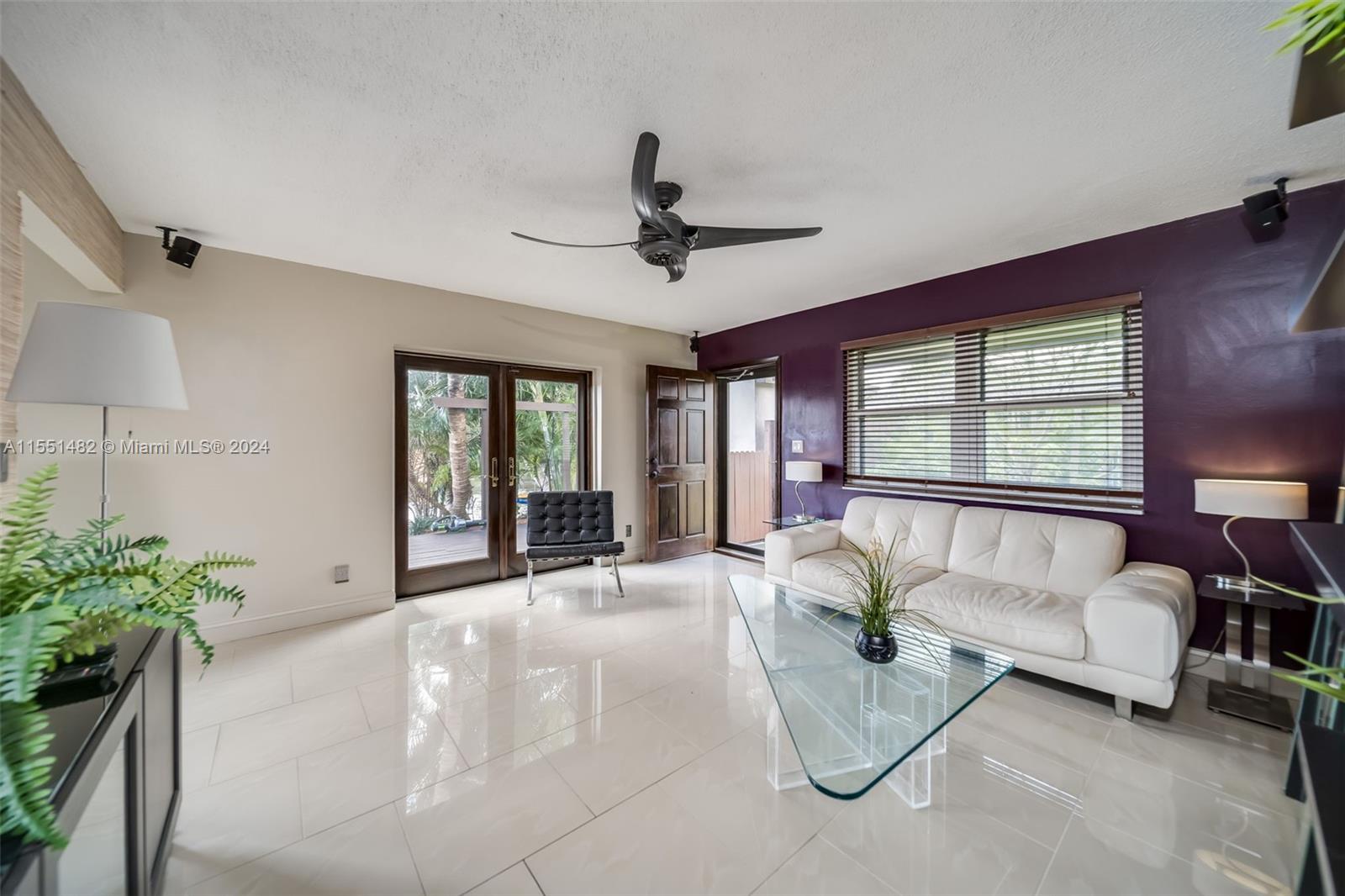 1473 NW 10th St 2, Dania Beach, Florida 33004, 2 Bedrooms Bedrooms, ,2 BathroomsBathrooms,Residentiallease,For Rent,1473 NW 10th St 2,A11551482