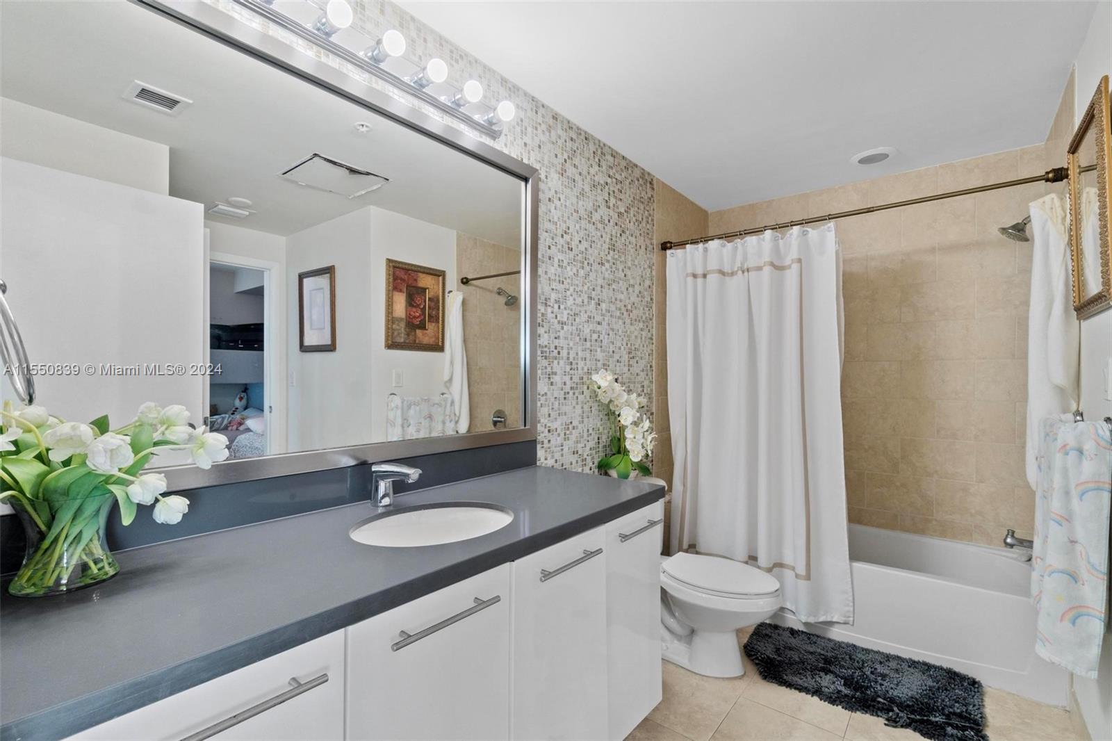 90 3rd St, Miami, FL, 33130 United States, 2 Bedrooms Bedrooms, ,2 BathroomsBathrooms,Residential,For Sale,3rd St,A11550839