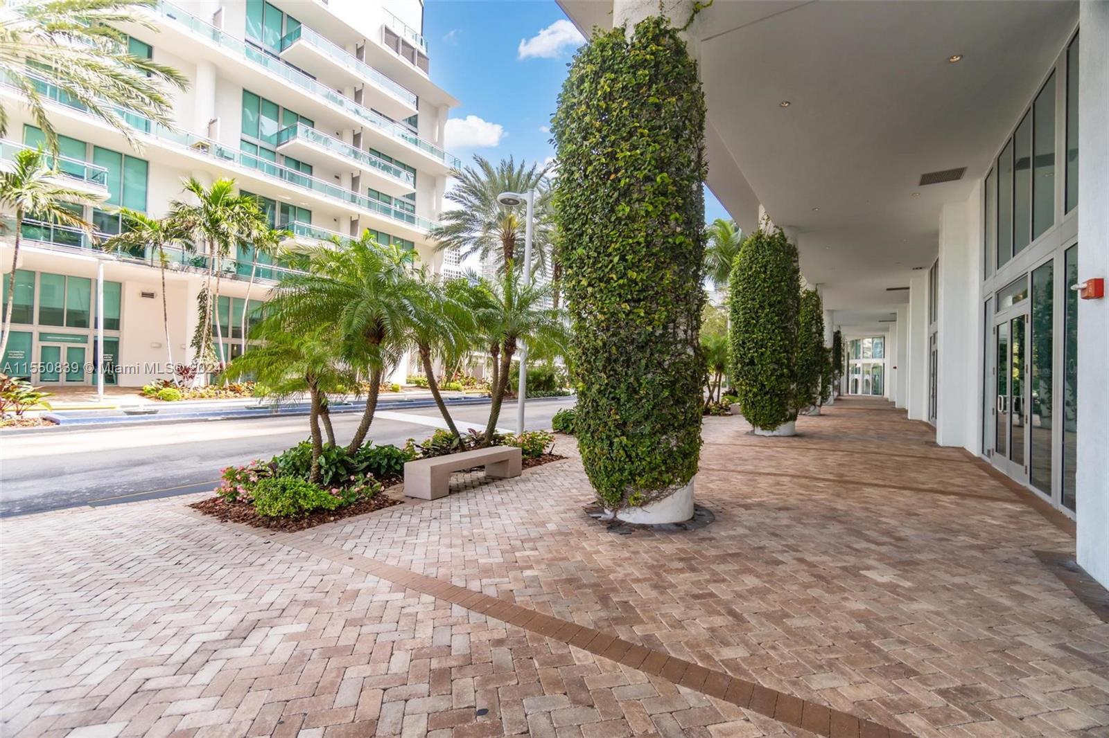 90 3rd St, Miami, FL, 33130 United States, 2 Bedrooms Bedrooms, ,2 BathroomsBathrooms,Residential,For Sale,3rd St,A11550839