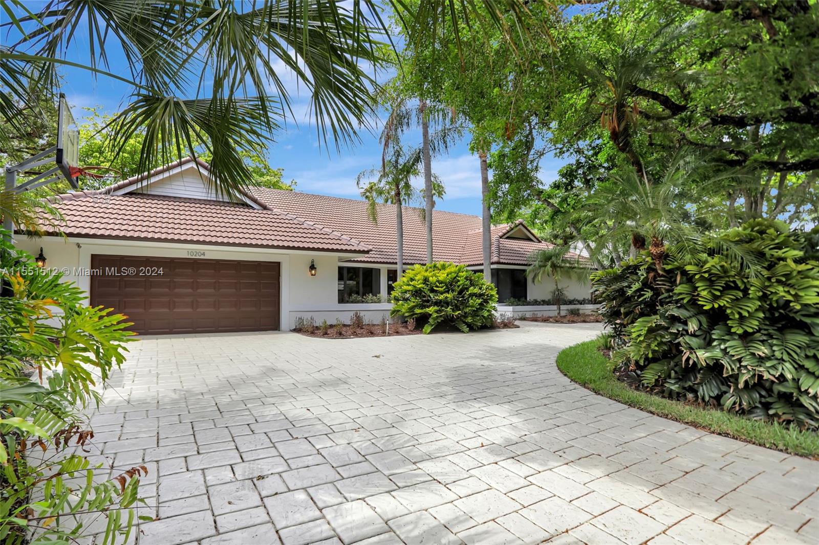 10204 Vestal Ct, Coral Springs, FL, 33071 United States, 4 Bedrooms Bedrooms, ,3 BathroomsBathrooms,Residential,For Sale,Vestal Ct,A11551512